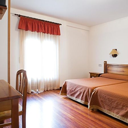 Hotel Latre Брото Экстерьер фото