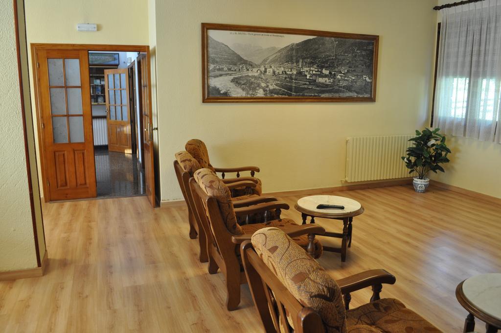Hotel Latre Брото Экстерьер фото